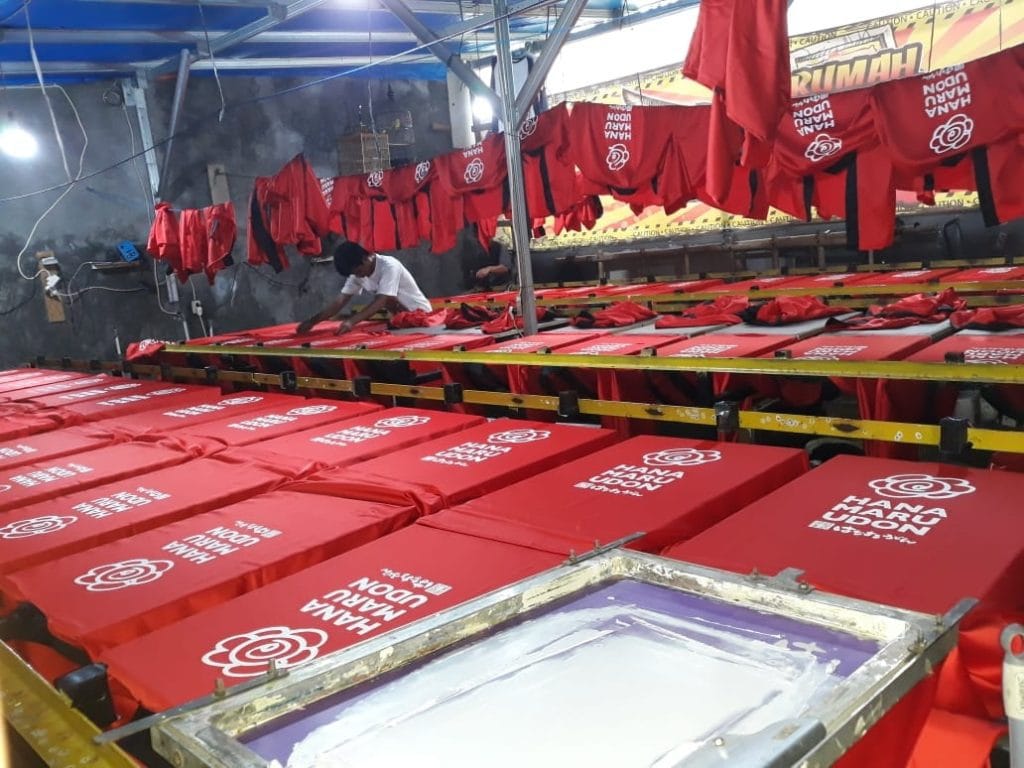 sablon kaos palmerah